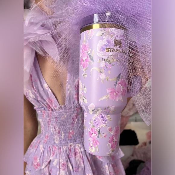 Stanley X LoveShackFancy Quencher 40 Oz Purple Floral with box and dust bag